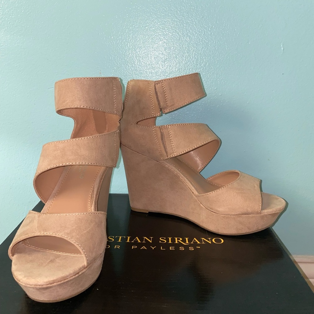 Nude platforms